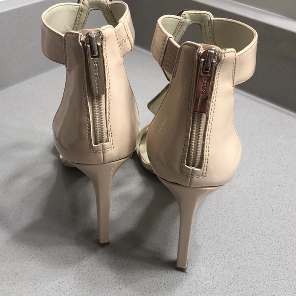 Sandals - Picture 3 of 4